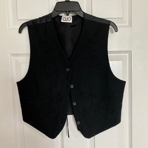 Western vest with piping